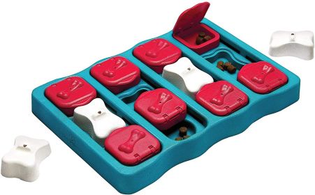 Pet Puzzle Treat Toy Interactive Food Dispenser Toy Slow Feeder (Color: Red)
